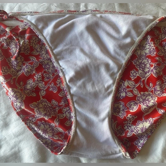 Old Navy Women’s Triangle Bikini Size Large - Picture 5 of 7